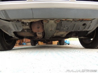 Nissan X-Trail 2,5   T30 121kw rok 2004 2004
