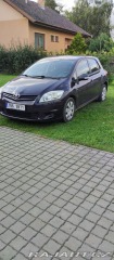 Toyota Auris 1,6   97kw benzín r.v. 20 2010