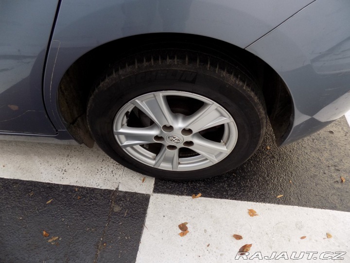Toyota Verso 2.0 D-4D/1.Maj.ČR/keyless 2013
