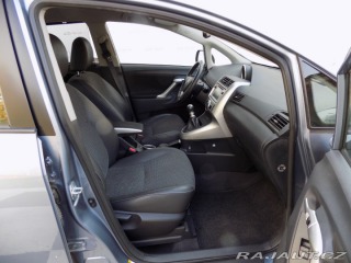 Toyota Verso 2.0 D-4D/1.Maj.ČR/keyless 2013