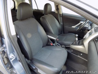 Toyota Verso 2.0 D-4D/1.Maj.ČR/keyless 2013