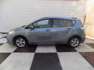 Toyota Verso 2.0 D-4D/1.Maj.ČR/keyless 2013