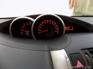 Toyota Verso 2.0 D-4D/1.Maj.ČR/keyless 2013