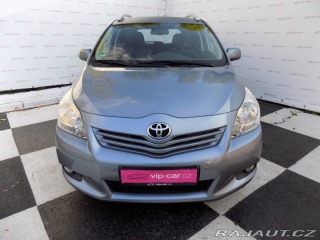 Toyota Verso 2.0 D-4D/1.Maj.ČR/keyless 2013