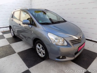 Toyota Verso 2.0 D-4D/1.Maj.ČR/keyless 2013