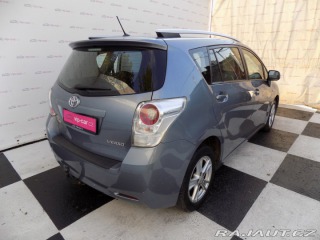 Toyota Verso 2.0 D-4D/1.Maj.ČR/keyless 2013