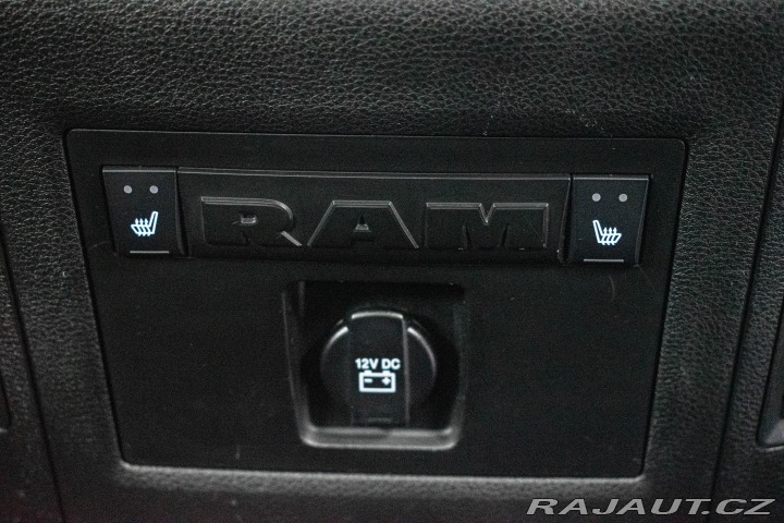 Dodge RAM 5.7 LARAMIE*ČR OUTLET*LPG 2019