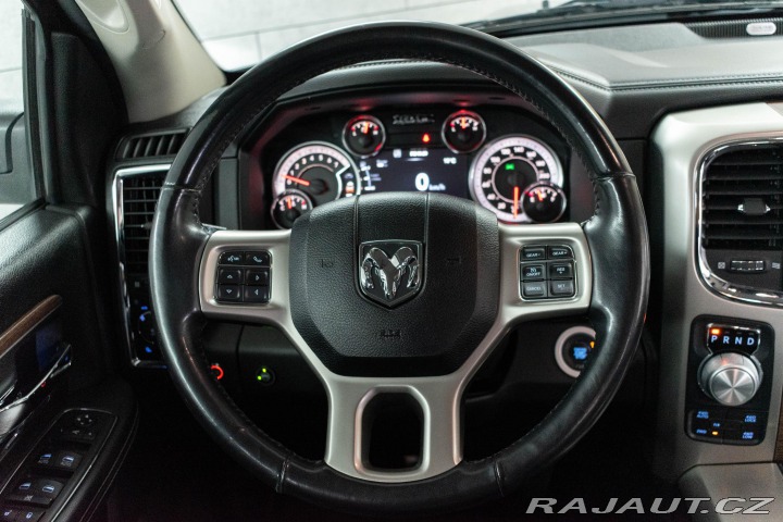 Dodge RAM 5.7 LARAMIE*ČR OUTLET*LPG 2019