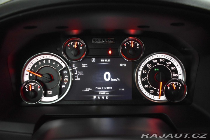 Dodge RAM 5.7 LARAMIE*ČR OUTLET*LPG 2019