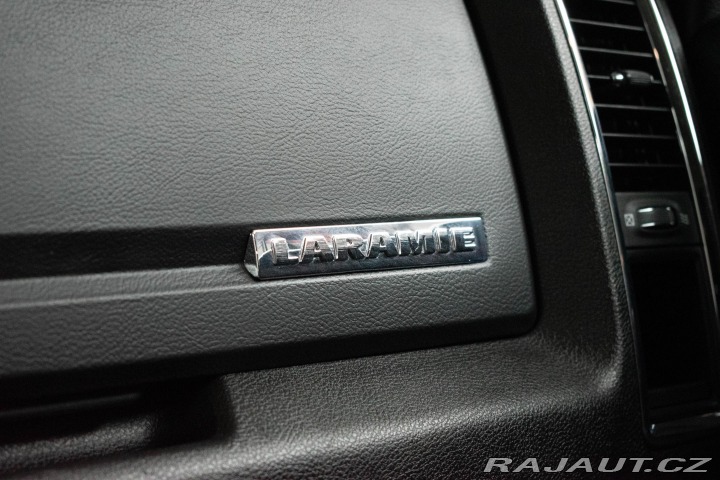 Dodge RAM 5.7 LARAMIE*ČR OUTLET*LPG 2019
