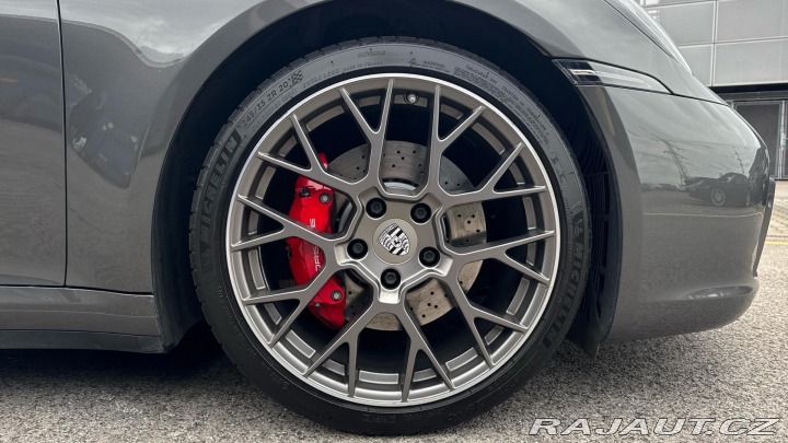 Porsche 911 Carrera 4S 2019