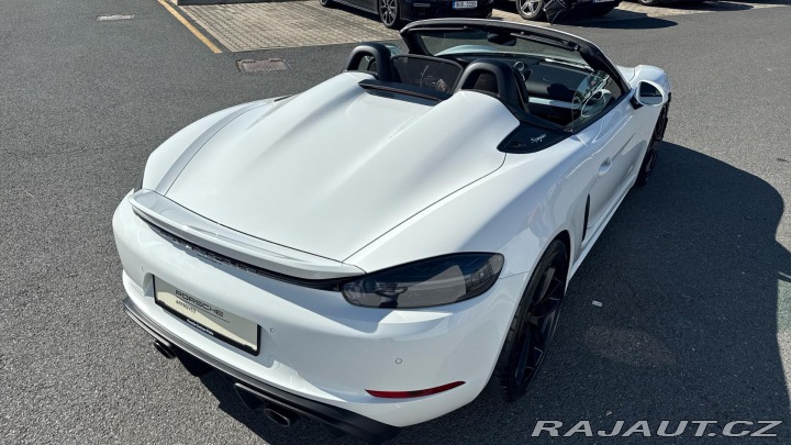 Porsche Boxster Spyder 2020