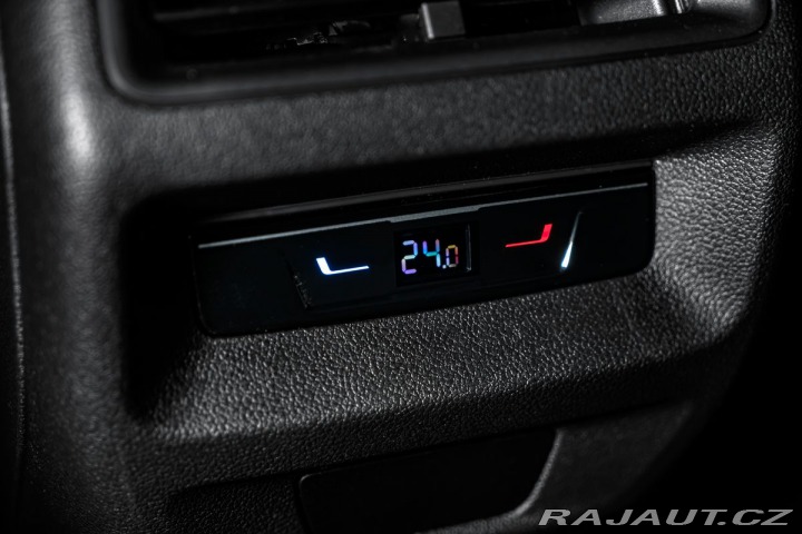 Volkswagen Ostatní modely 2,0TDI DSG People LED Taž 2025