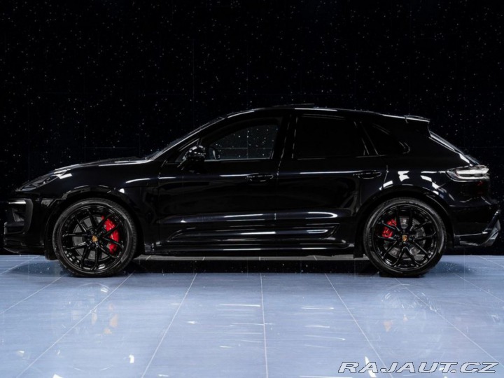 Porsche Macan GTS 2024