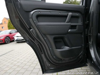 Land Rover Defender 110 3,0 X-Dynamic SE D250 2025