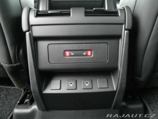Land Rover Defender 110 3,0 X-Dynamic SE D250 2025