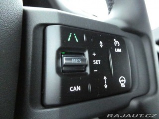 Land Rover Defender 110 3,0 X-Dynamic SE D250 2025