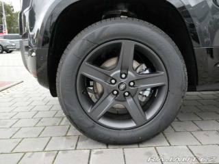 Land Rover Defender 110 3,0 X-Dynamic SE D250 2025