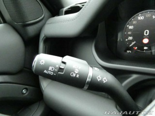 Land Rover Defender 110 3,0 X-Dynamic SE D250 2025