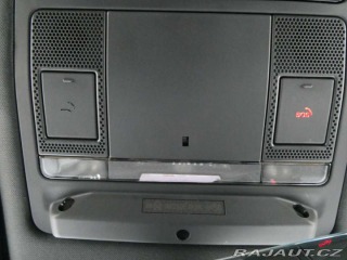 Land Rover Defender 110 3,0 X-Dynamic SE D250 2025
