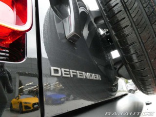 Land Rover Defender 110 3,0 X-Dynamic SE D250 2025