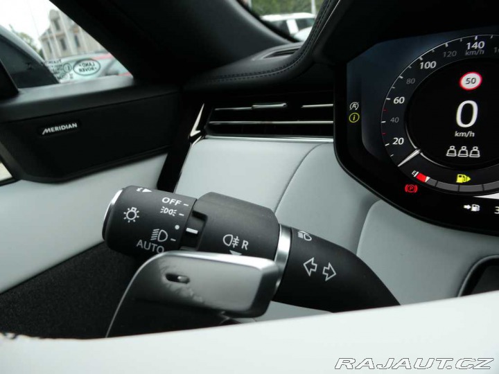 Land Rover Range Rover Sport Dynamic SE D250 *BLACK FR 2025