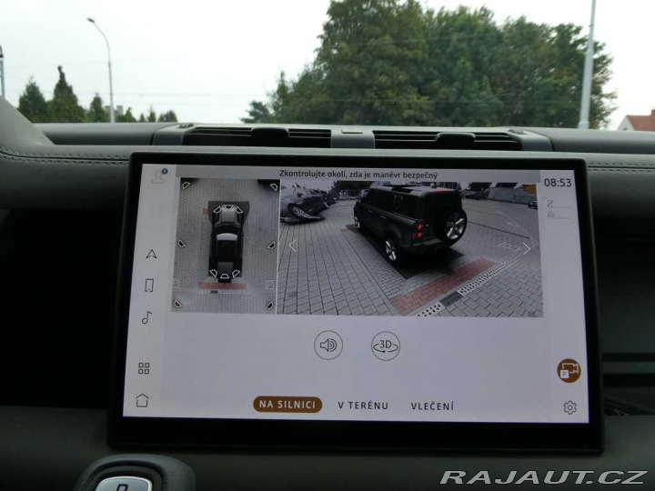 Land Rover Defender 110 3,0 X-Dynamic SE D200 2026