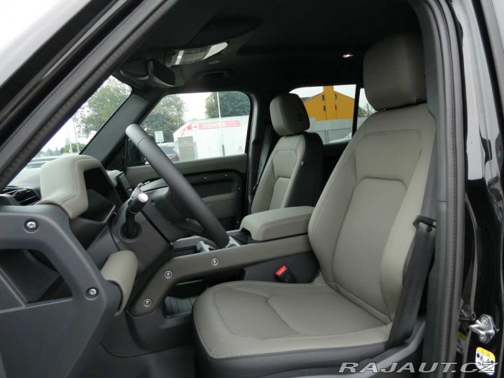 Land Rover Defender 110 3,0 X-Dynamic SE D200 2026