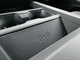 Land Rover Defender 110 3,0 X-Dynamic SE D200 2025