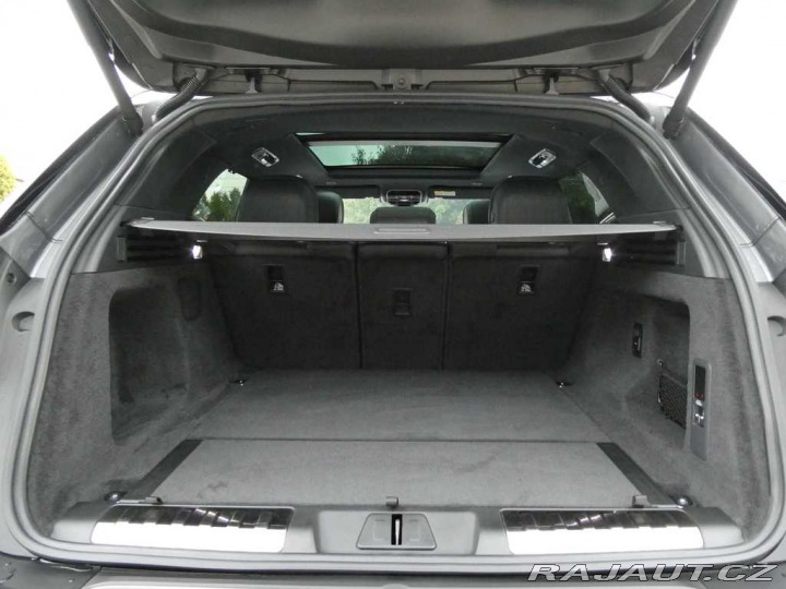 Land Rover Range Rover Sport Dynamic SE D250 2025