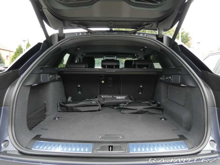 Land Rover Range Rover Velar 2,0 S P400e 4x4 aut. 2025