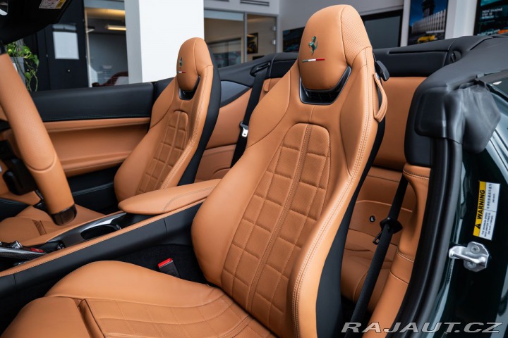 Ferrari Portofino M Karbon/JBL/LED/360 2023
