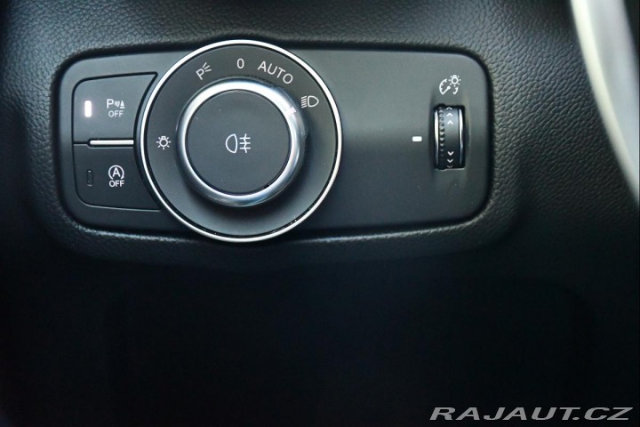Alfa Romeo Giulia 2.0TURBO 16V 206kW AT8-Q4 2024