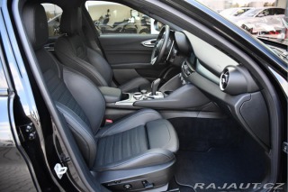 Alfa Romeo Giulia 2.0TURBO 16V 206kW AT8-Q4 2024