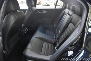 Alfa Romeo Giulia 2.0TURBO 16V 206kW AT8-Q4 2024
