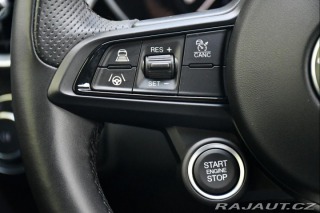 Alfa Romeo Giulia 2.0TURBO 16V 206kW AT8-Q4 2024