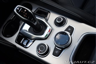 Alfa Romeo Giulia 2.0TURBO 16V 206kW AT8-Q4 2024