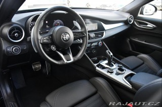 Alfa Romeo Giulia 2.0TURBO 16V 206kW AT8-Q4 2024