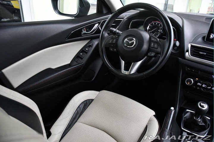 Mazda 3 SP/G165/REVOLUTION TOP BO 2015