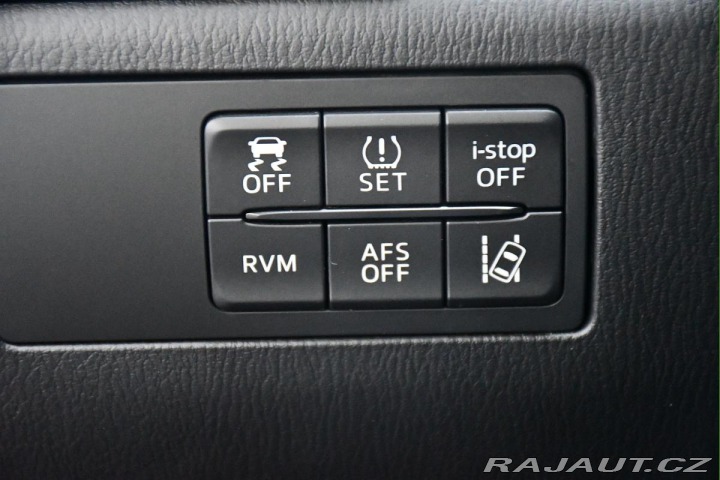 Mazda 3 SP/G165/REVOLUTION TOP BO 2015