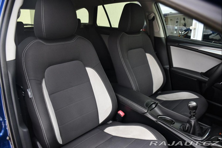 Toyota Avensis 2.0D ČR MOTOR BMW TAŽNÉ K 2015