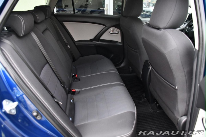 Toyota Avensis 2.0D ČR MOTOR BMW TAŽNÉ K 2015