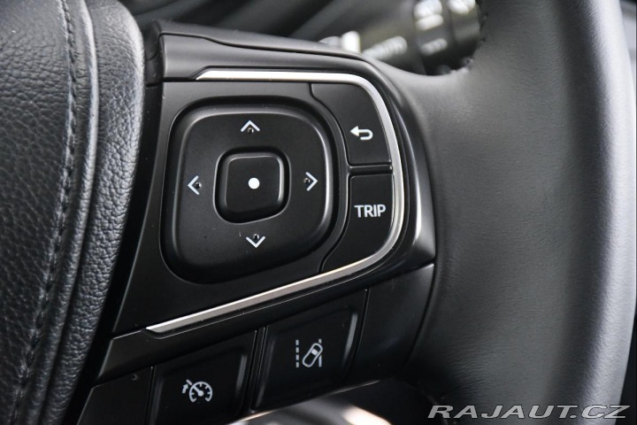 Toyota Avensis 2.0D ČR MOTOR BMW TAŽNÉ K 2015