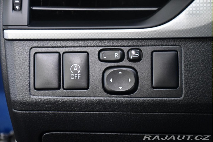 Toyota Avensis 2.0D ČR MOTOR BMW TAŽNÉ K 2015