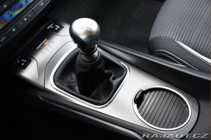 Toyota Avensis 2.0D ČR MOTOR BMW REZERVA 2015