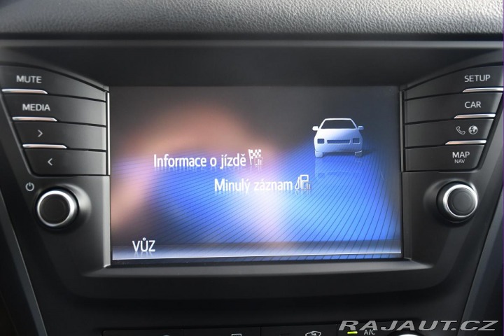 Toyota Avensis 2.0D ČR MOTOR BMW TAŽNÉ K 2015