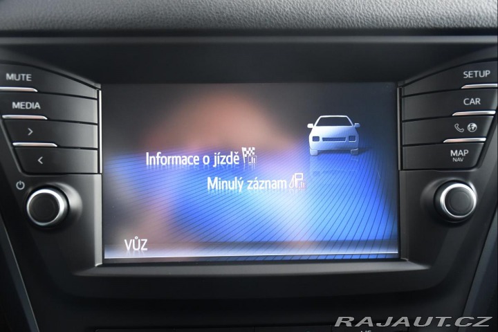 Toyota Avensis 2.0D ČR MOTOR BMW TAŽNÉ K 2015