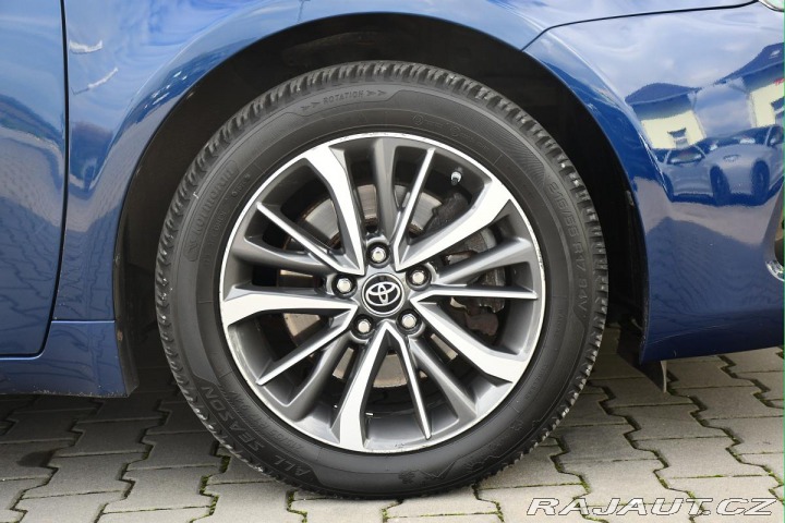 Toyota Avensis 2.0D ČR MOTOR BMW TAŽNÉ K 2015