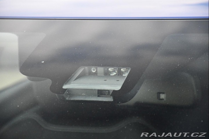 Toyota Avensis 2.0D ČR MOTOR BMW TAŽNÉ K 2015