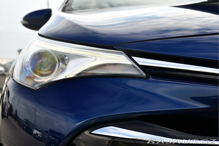 Toyota Avensis 2.0D ČR MOTOR BMW TAŽNÉ K 2015